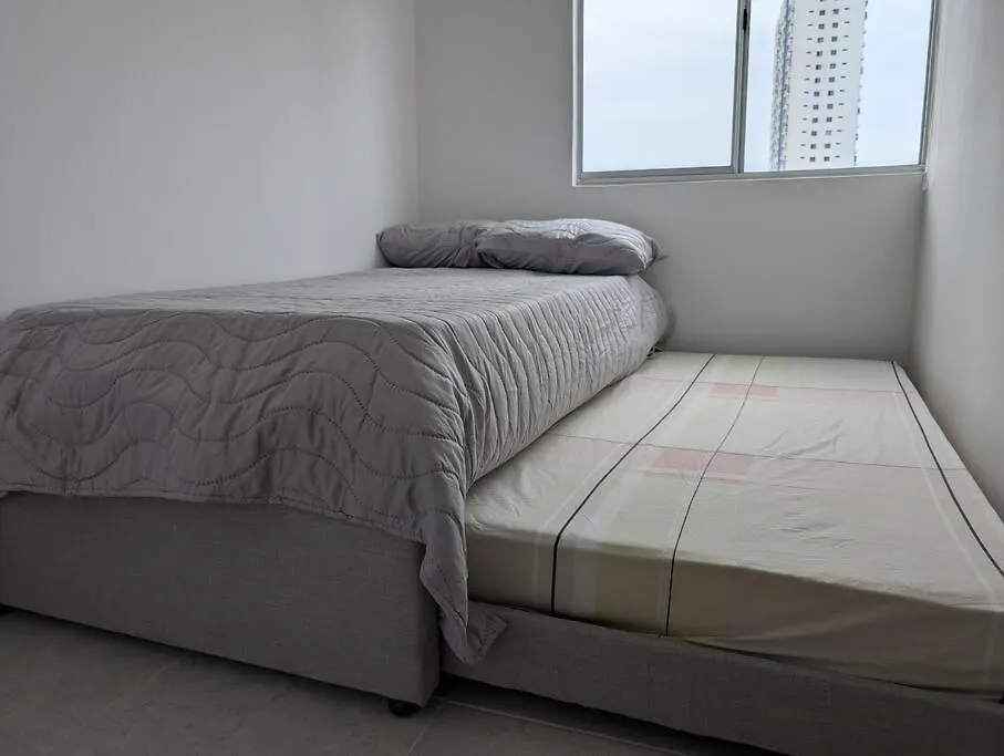 Apartamento Con 3 Habitaciones Y Vista Directa Al Mar Cartagena