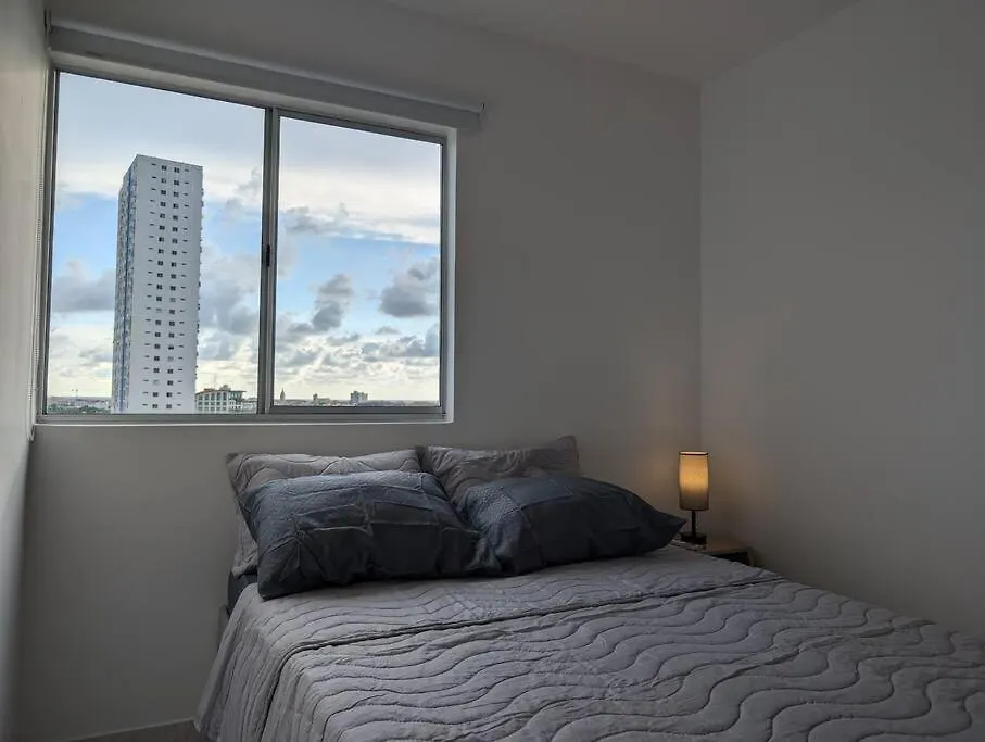 Apartamento Con 3 Habitaciones Y Vista Directa Al Mar Cartagena