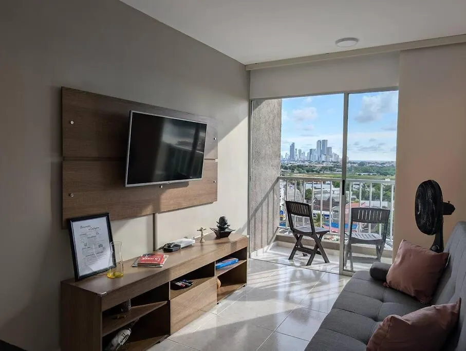Apartamento Con 3 Habitaciones Y Vista Directa Al Mar Cartagena
